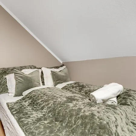 Bramy Retreat 特罗姆瑟